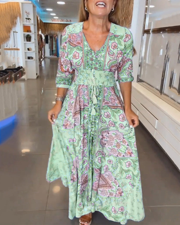 Mia – Elegant Vacation Dress with V-Neck