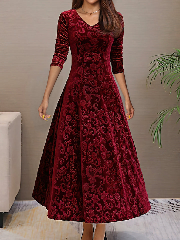 Kira | Holiday Velvet Elegance Dress