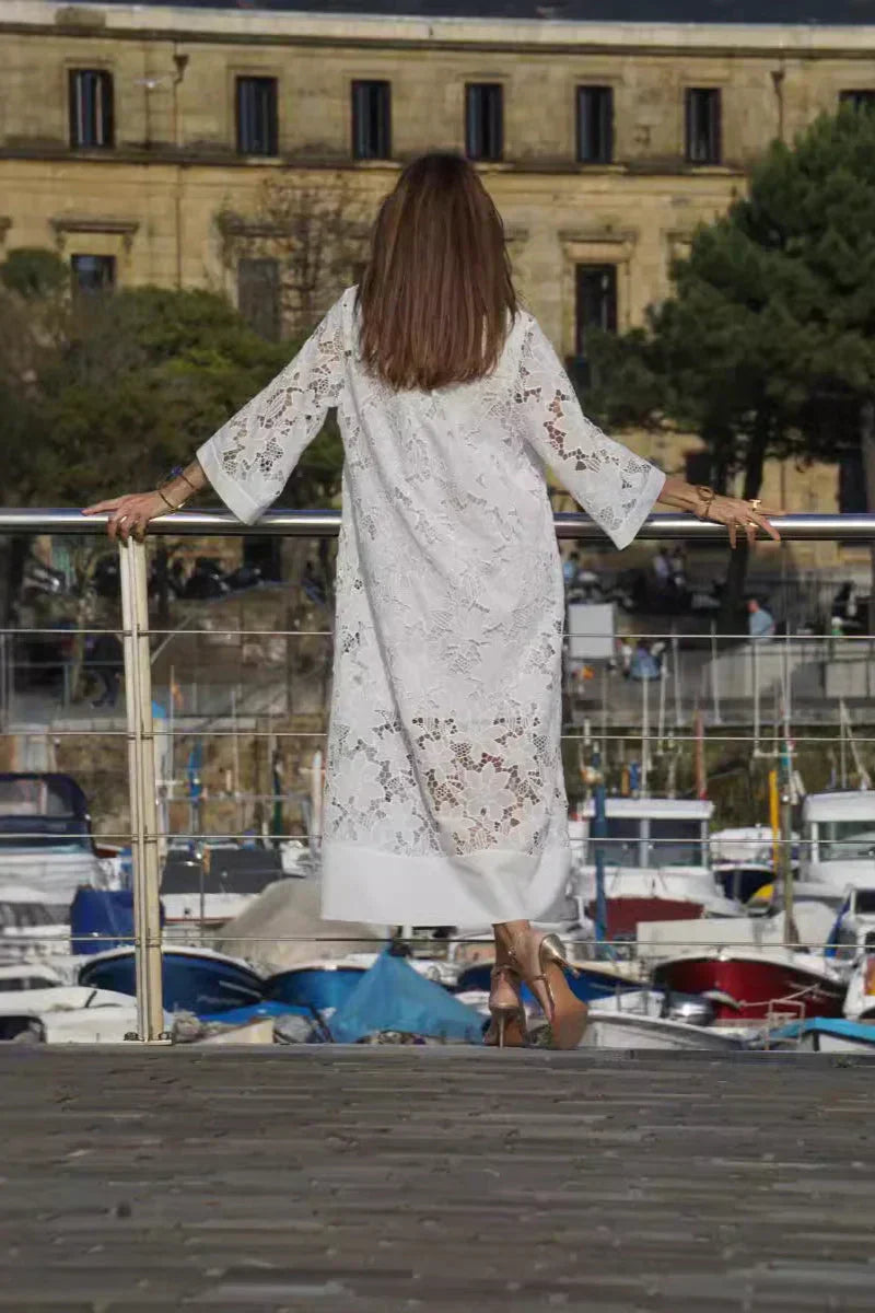 ALINA – ELEGANT WHITE LACE DRESS