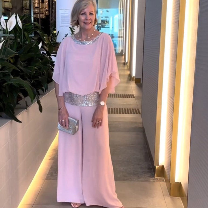 SOLANA – ELEGANT AND CLASSIC SET