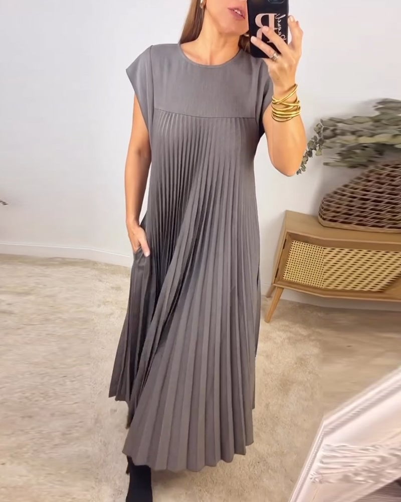Maxi Pleated Dress with Short Sleeves for Women
