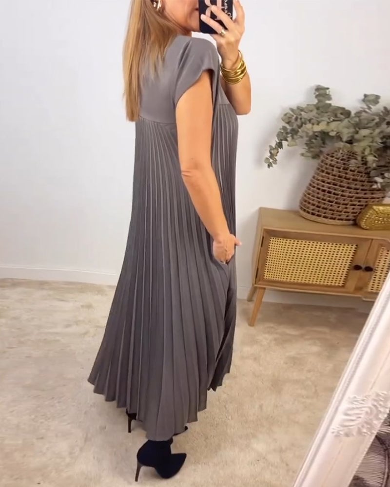 Maxi Pleated Dress with Short Sleeves for Women