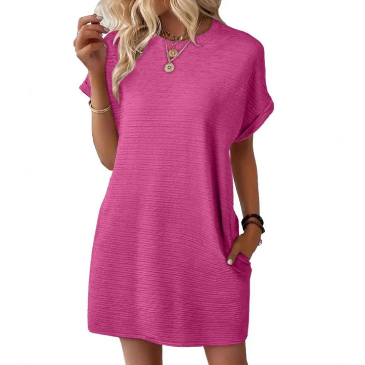 SOPHIA – CHIC AND RELAXED T-SHIRT DRESS