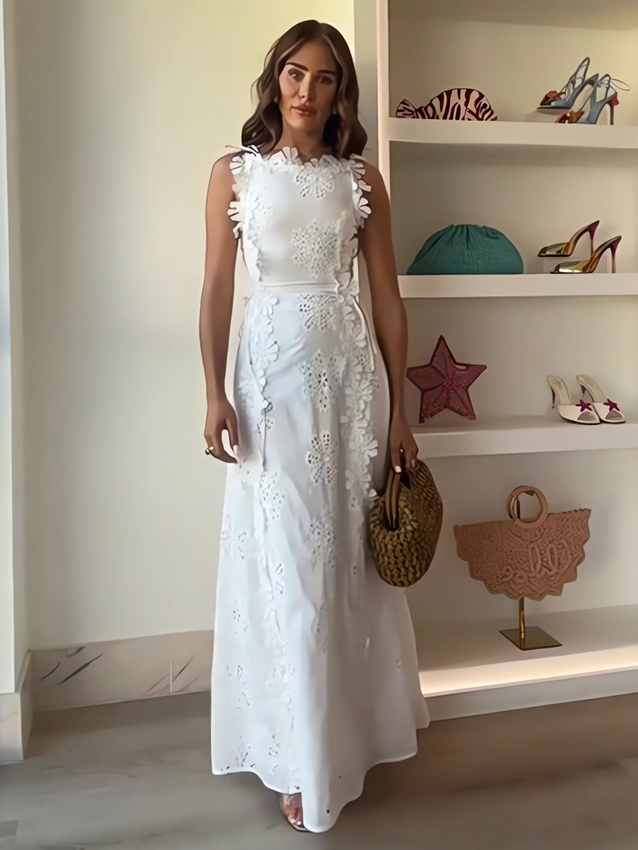 ELENA – MAXI EMBROIDERED DRESS GARDEN WHISPER