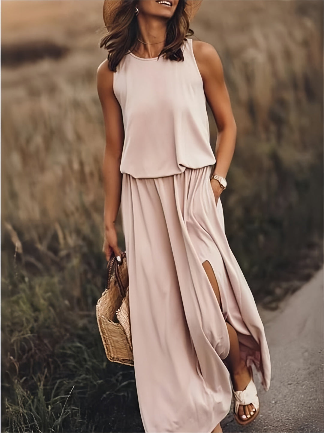 ROSALIA – LONG SLEEVELESS DRESS