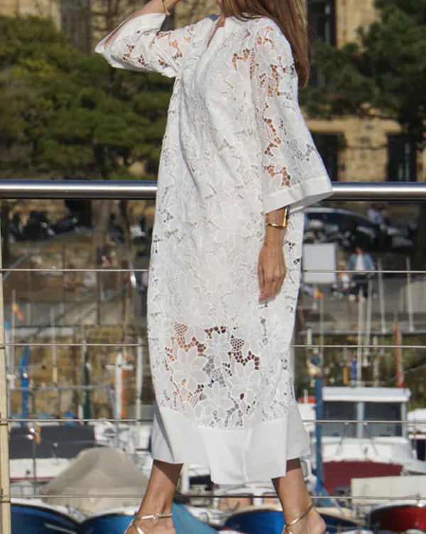 ALINA – ELEGANT WHITE LACE DRESS