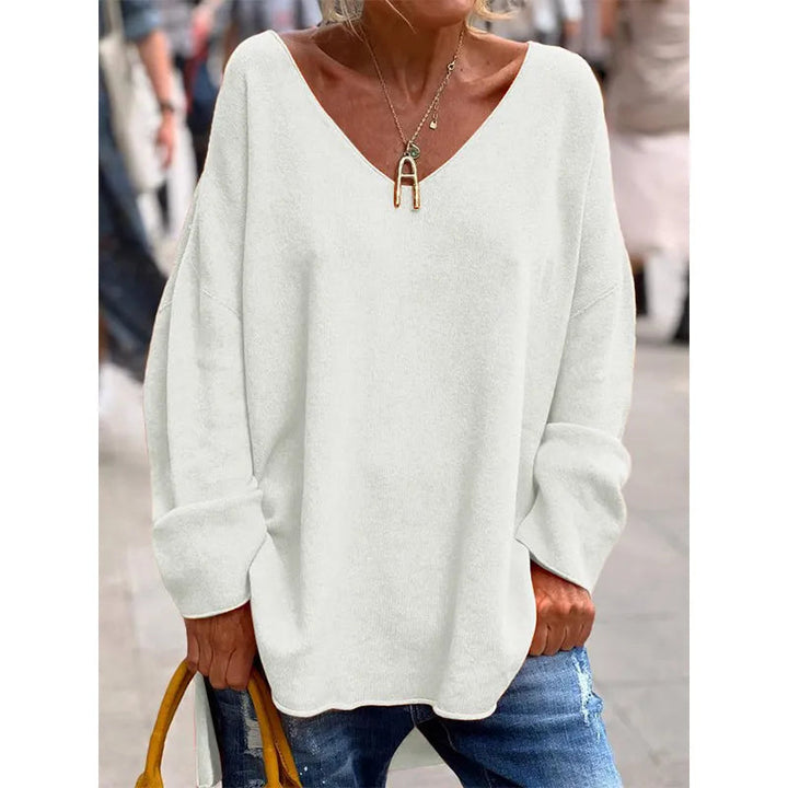 NORA - CASUAL CHIC BLOUSE WITH V-NECK