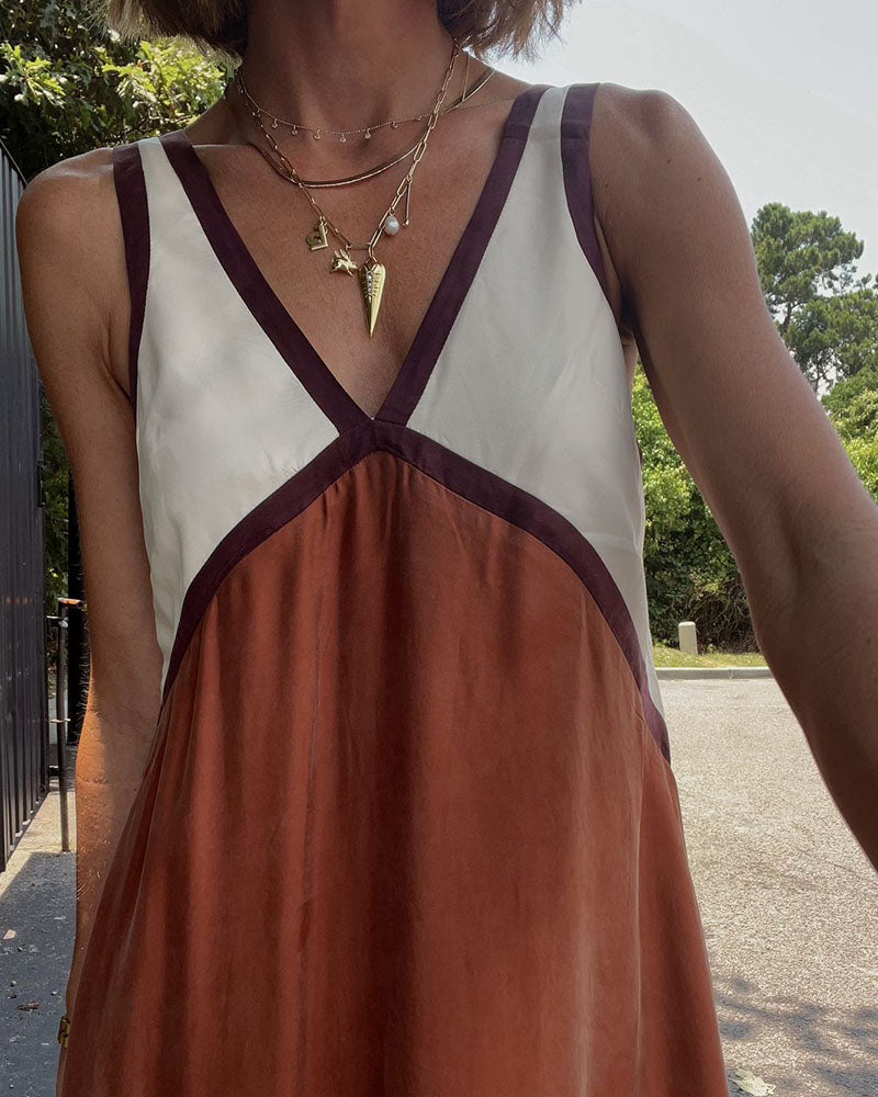 Laken – Lightweight Maxi Dress with V-Neck