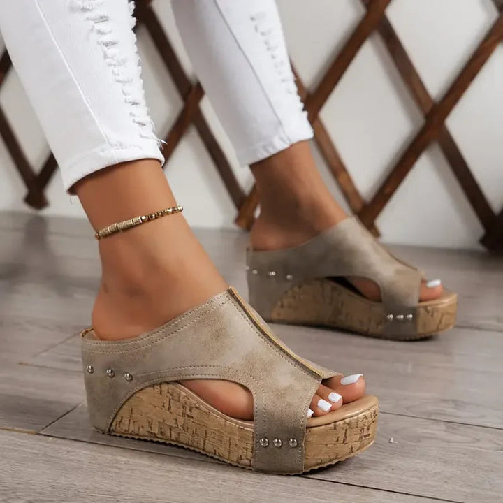 Faith - Elegant Rubber Wedge Heel Sandals