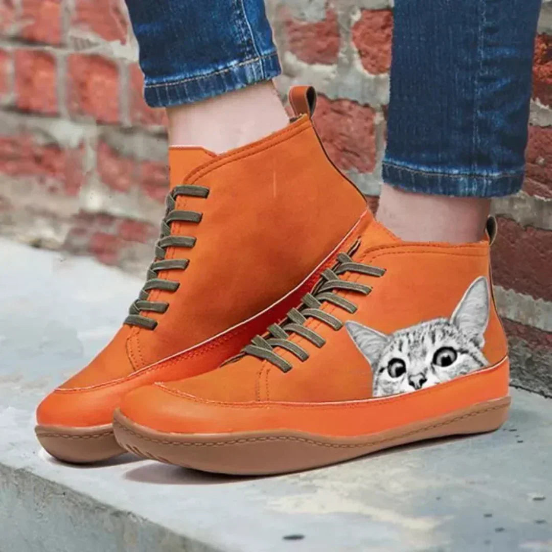 Savrani | Cat-Inspired Leather Ankle Boots