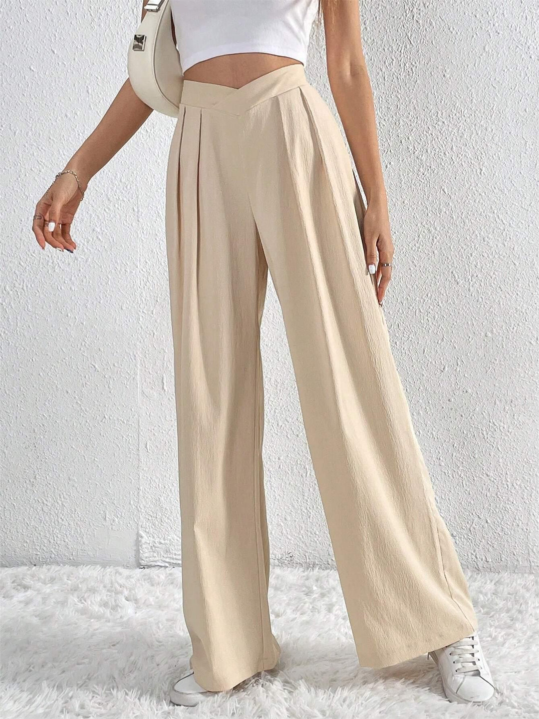 Wide Pleated Pants Old Money Style