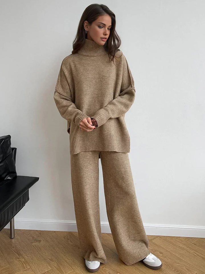Knitted set with high collar and trousers