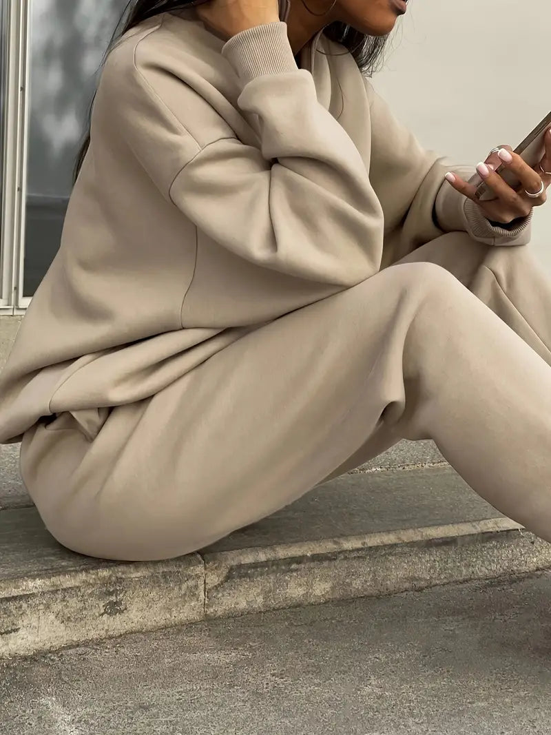 Casual Set with Hood and Solid Color