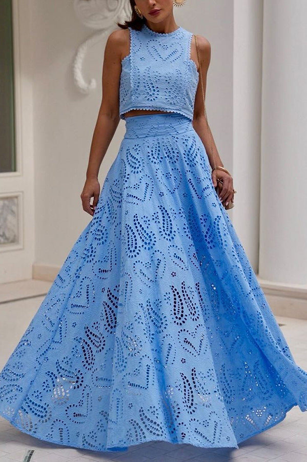 MIREILLE – SHORT EMBROIDERED LACE SET, THE PARISIAN DREAM