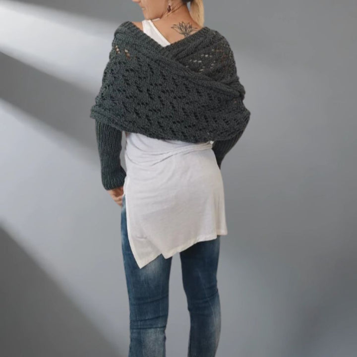 Genica | Knitted Scarf for Cold Weather Protection