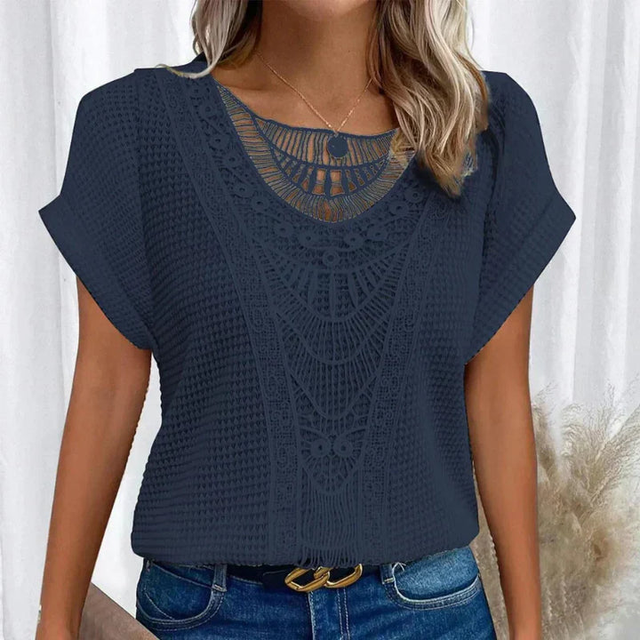 AURA - DELICATE TEXTURED BLOUSE