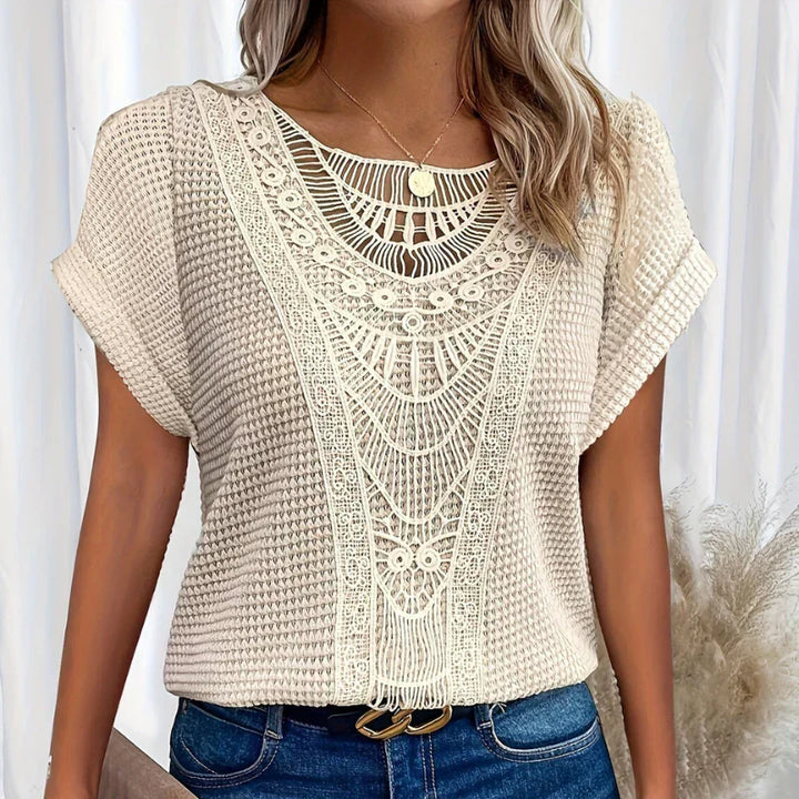 AURA - DELICATE TEXTURED BLOUSE