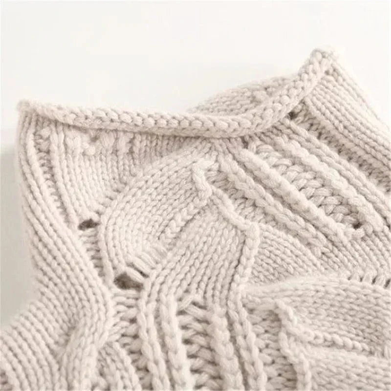 Felicia | Knitted Pattern Sweater