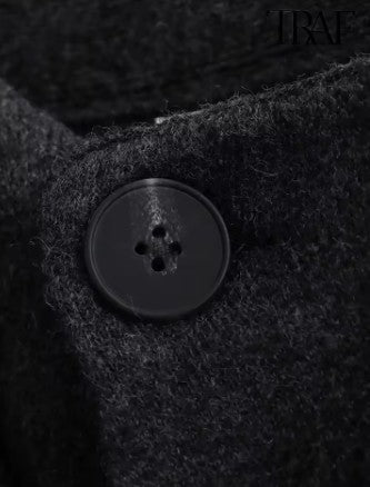 EVELINA | Elegant Seasonal Poncho