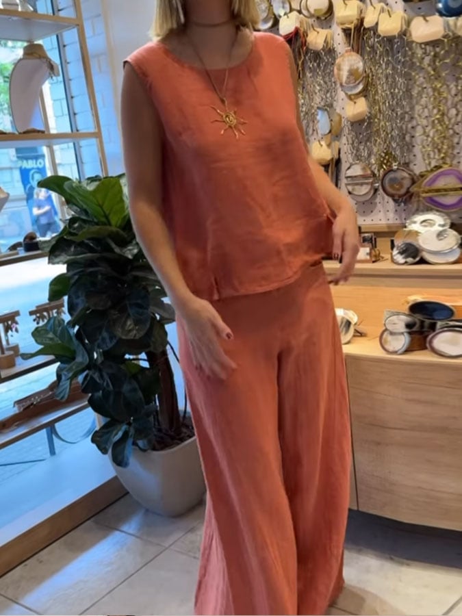 Audrey – Lightweight Summer Jumpsuit without Sleeves