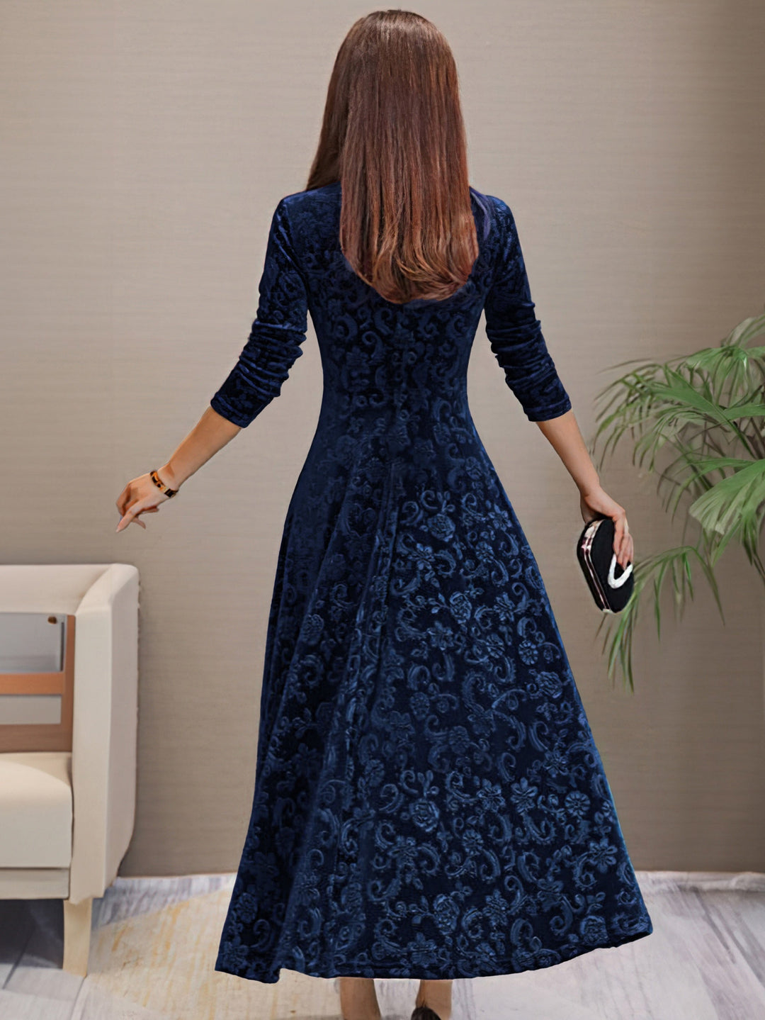 Kira | Holiday Velvet Elegance Dress