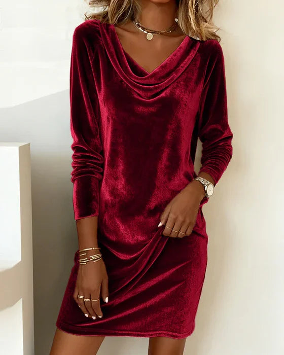 Fatima | Loose Fitting Velvet Dress