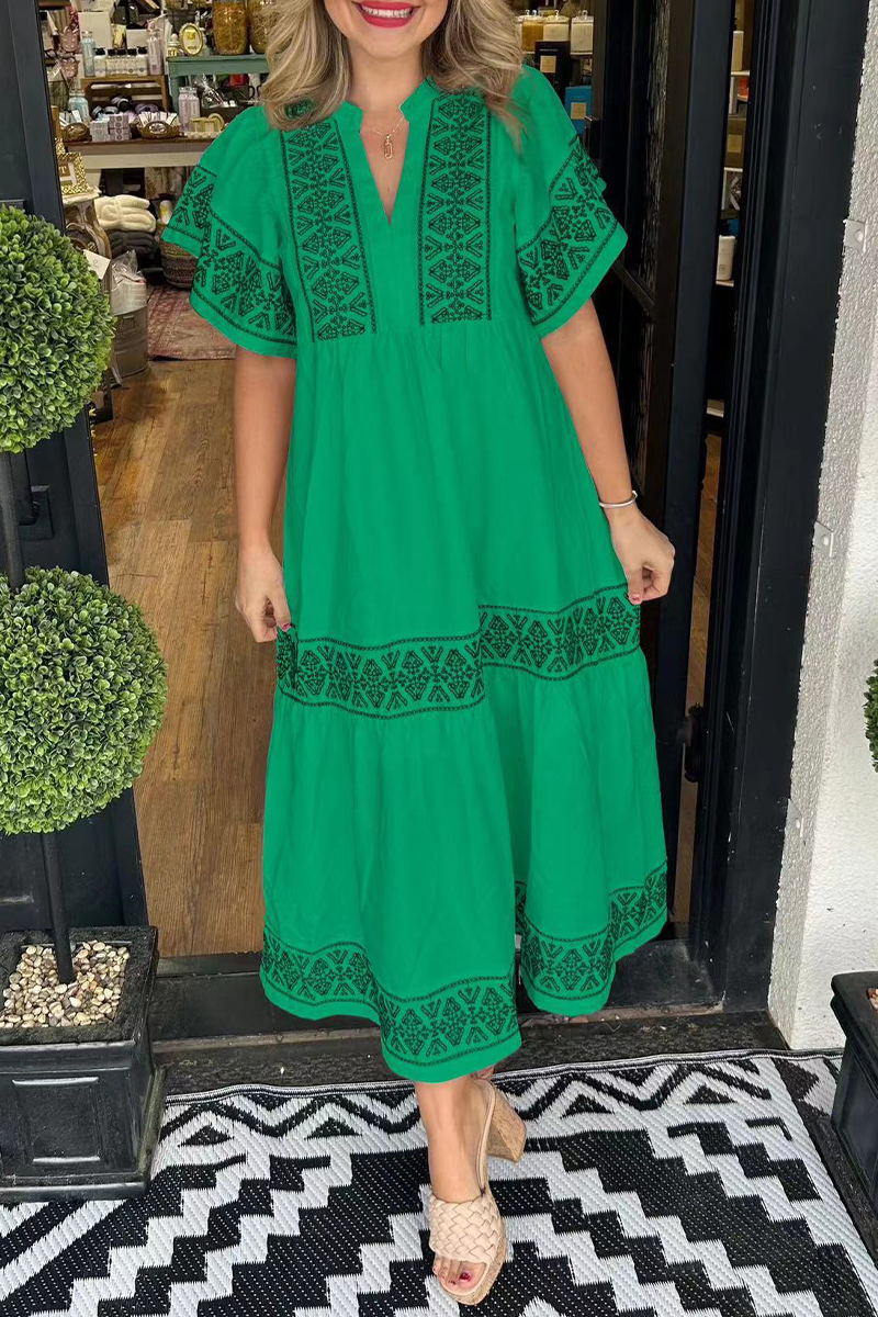 SORAYA – A-LINE DRESS WITH V-NECK, IN GEOMETRIC PATCHWORK