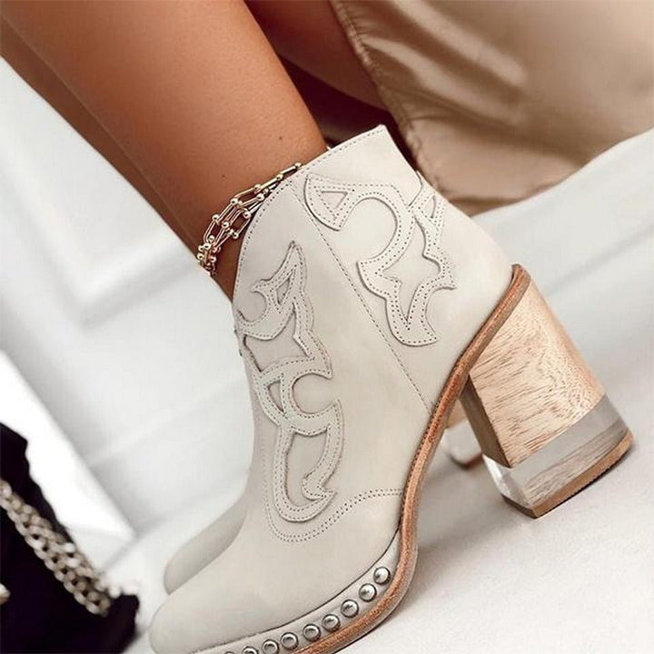 Jessy | Embroidered Western Heel Booties
