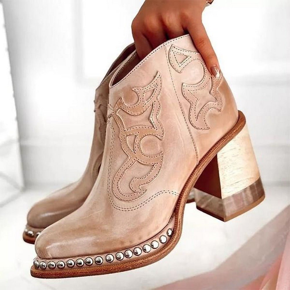 Jessy | Embroidered Western Heel Booties