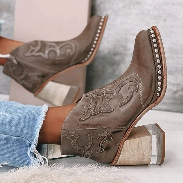 Jessy | Embroidered Western Heel Booties