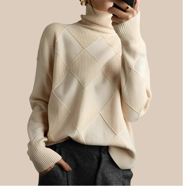 Lily - Thick Sweater with High Collar