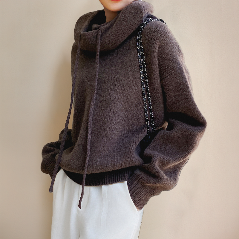 LIAH | Elegant Sweater with Collar