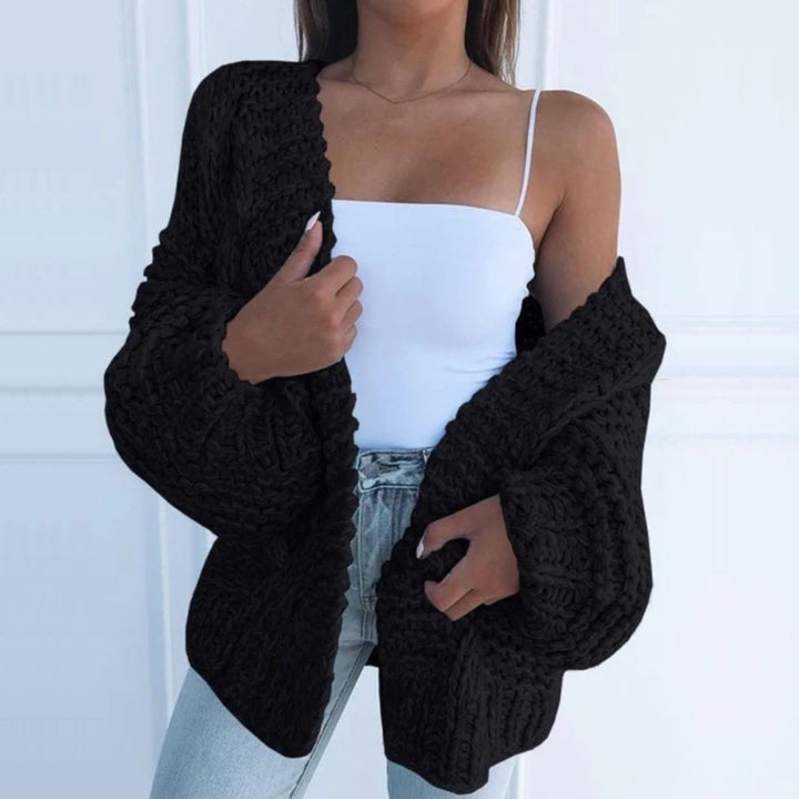 ELEANOR | Thick Pullover, Light Cardigan
