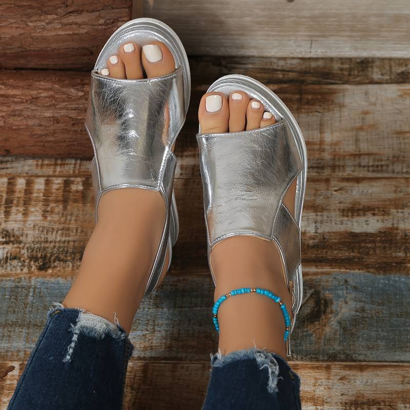 Menina | Stylish and Comfortable Heeled Sandals