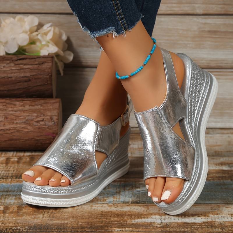 Menina | Stylish and Comfortable Heeled Sandals