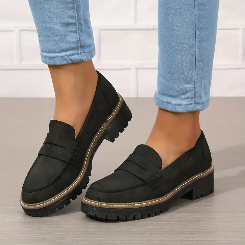 Emberly | Slip-On Orthopedic Shoes for Daily Use