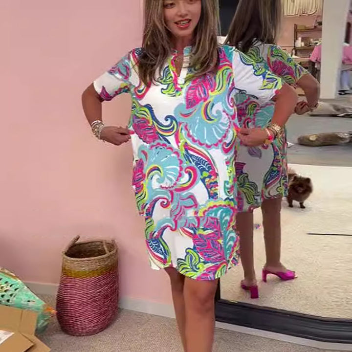 Amber | Colorful Dress with Print and V-Neck